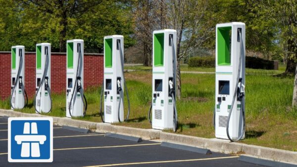 Colonnine elettriche in autostrada: Italia verso un futuro sostenibile