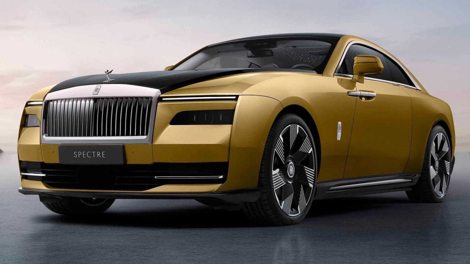 Rolls-Royce e il trionfo della Spectre: l'auto di lusso più venduta