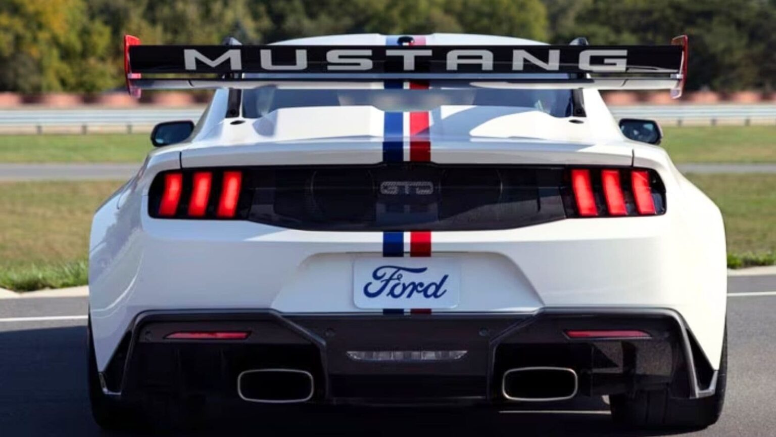 Mustang GTD Spirit of America: potenza e fascino Ford