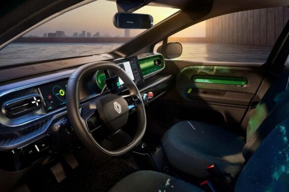 Twingo E-Tech futuro che guarda al passato: svelati gli interni