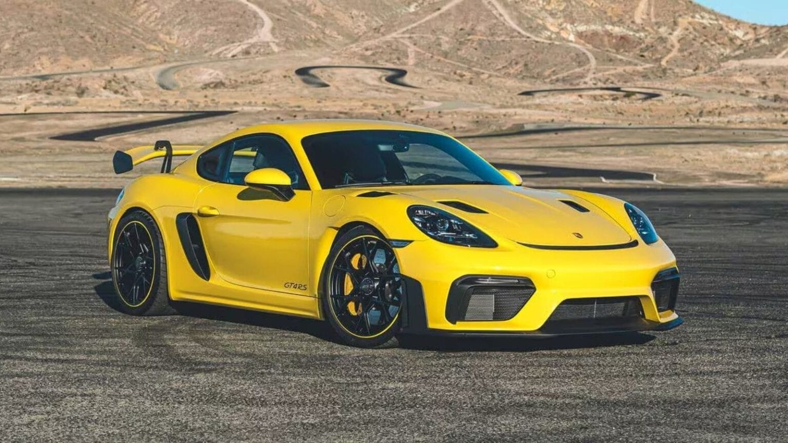Porsche Cayman elettrica: il futuro della sportività a zero emissioni