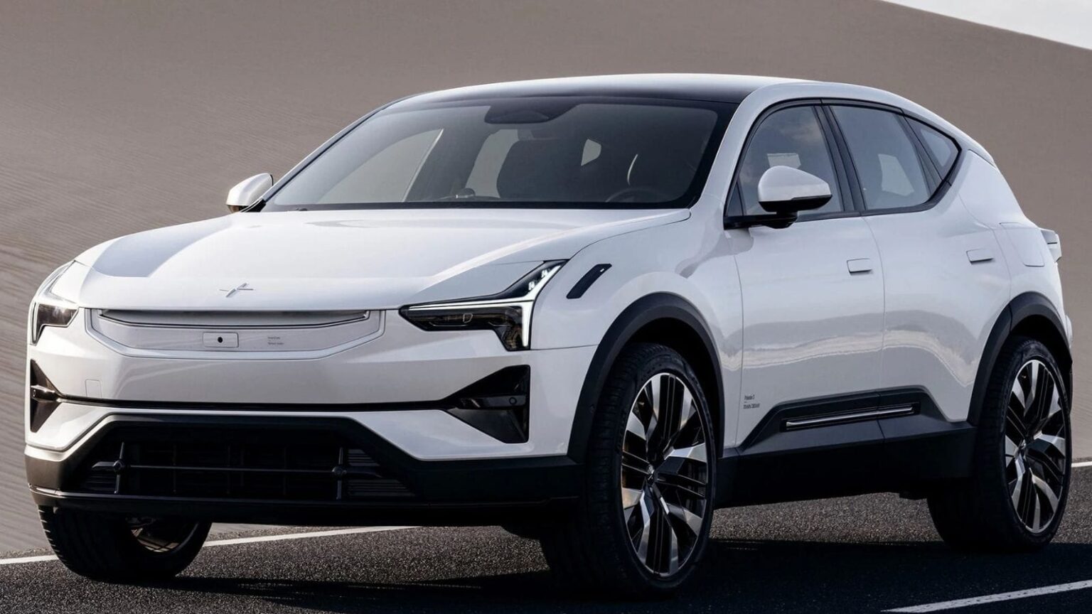 Polestar punta a sfidare Tesla: nuova mossa per sconfiggere Musk