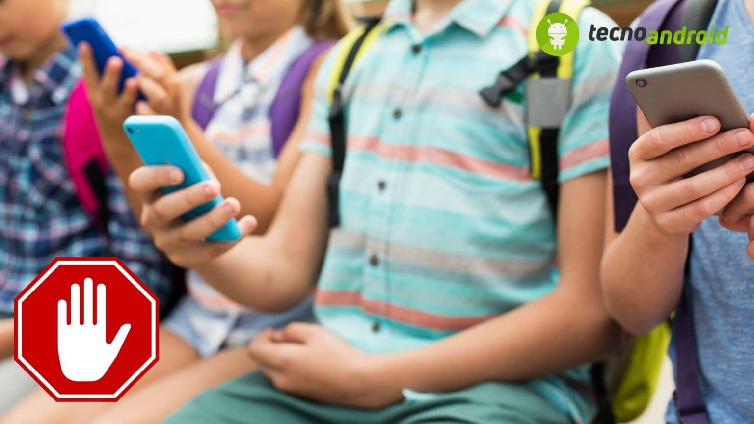 Smartphone a scuola a New York: arriva il divieto?