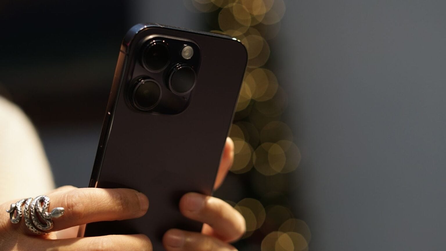 iPhone 17