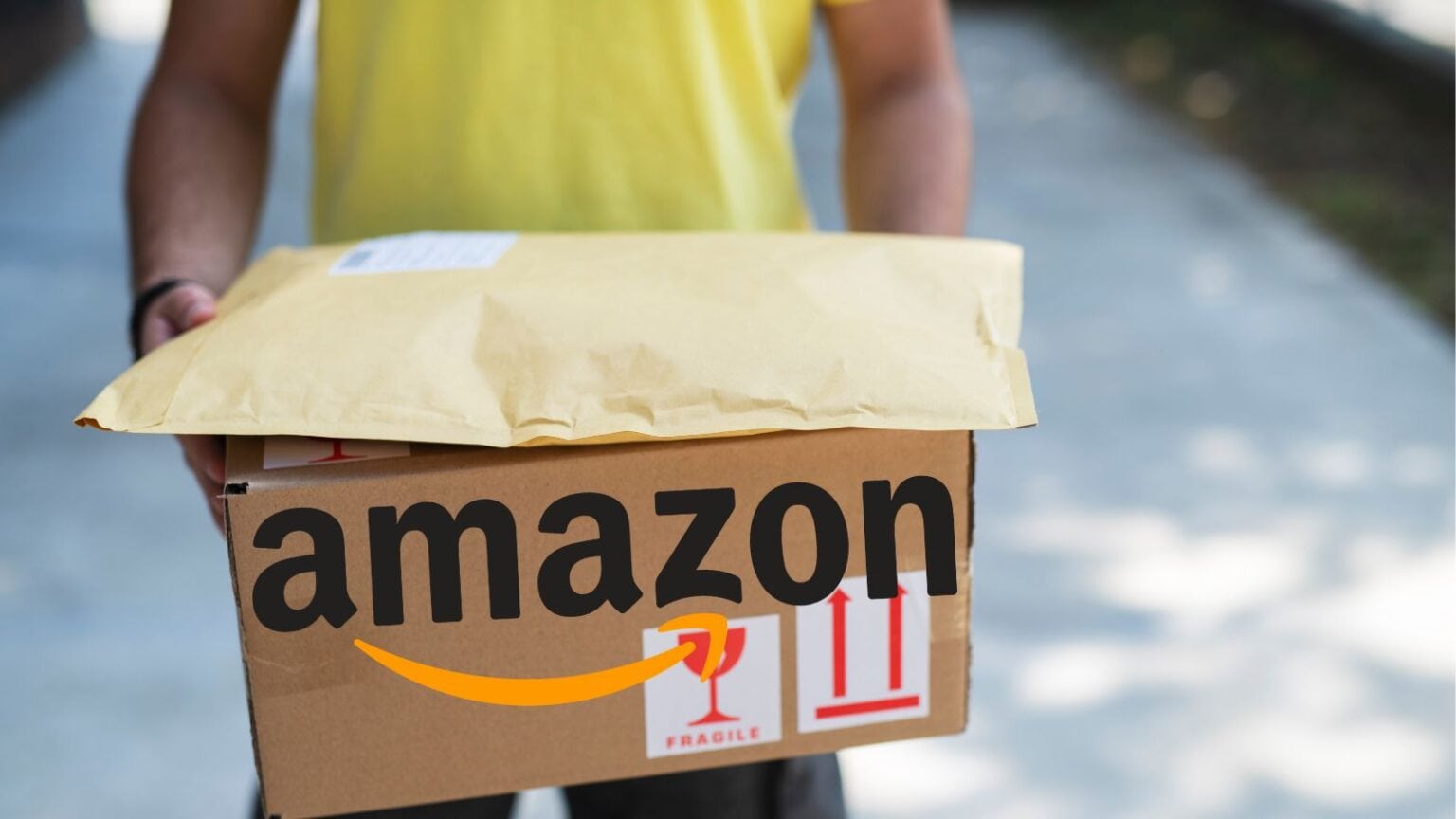 Amazon ABBATTE i prezzi del 50% con Samsung Galaxy e iPhone GRATIS