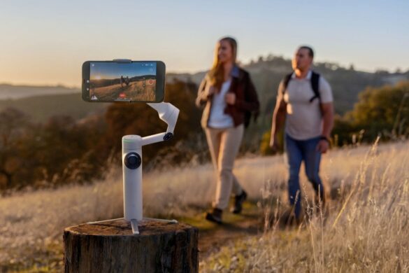Insta360 Flow 2 Pro è ufficiale: ecco il nuovo stabilizzatore per smartphone