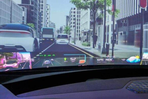 Hyundai Mobis presenta il parabrezza olografico al CES 2025