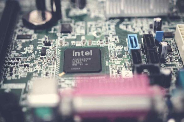 Elon Musk e Intel: si profila una storica acquisizione?