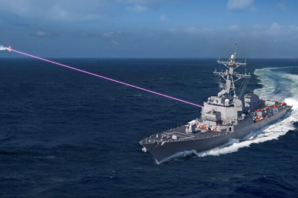 USA: la Marina testa un’arma laser anti-drone, arriva fino a 8 km