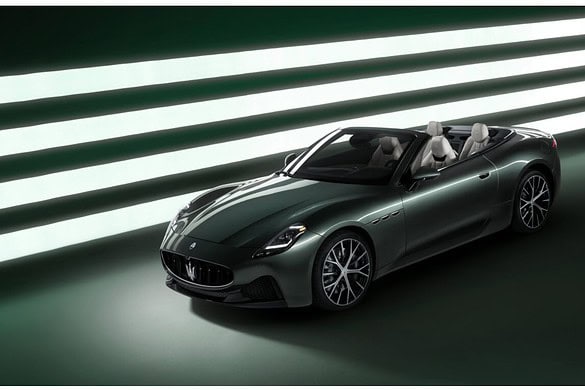 Maserati amplia la gamma GranCabrio con un nuovo modello da 490 CV