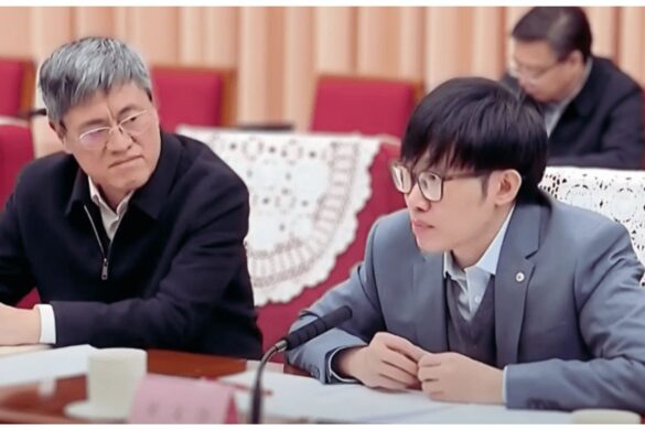 Liang Wenfeng e DeepSeek: tra trionfo e sfide mondiali, un ritorno celebrato e non