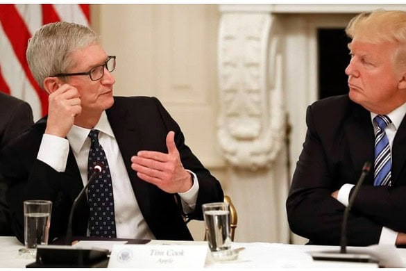 Apple investirà negli USA: Trump annuncia un accordo con Cook