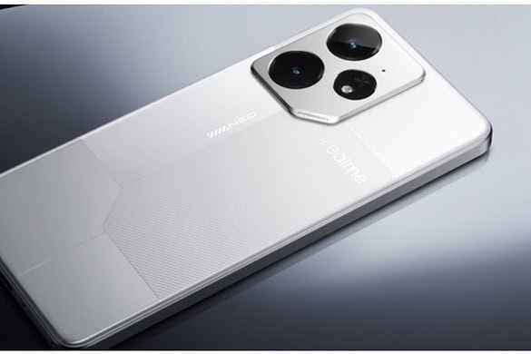 Realme Neo7 SE punta in alto con un nuovo SoC e un prezzo competitivo