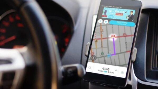 Waze aumenta la sicurezza: più avvisi nelle zone scolastiche