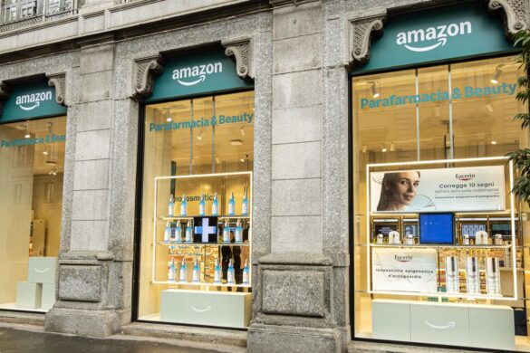 Amazon: primo negozio fisico in Italia, a Milano ecco la Amazon Parafarmacia & Beauty