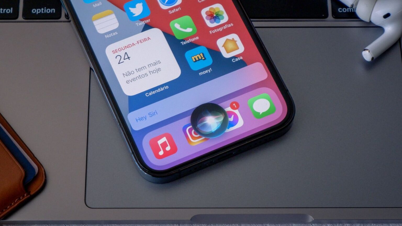 Siri