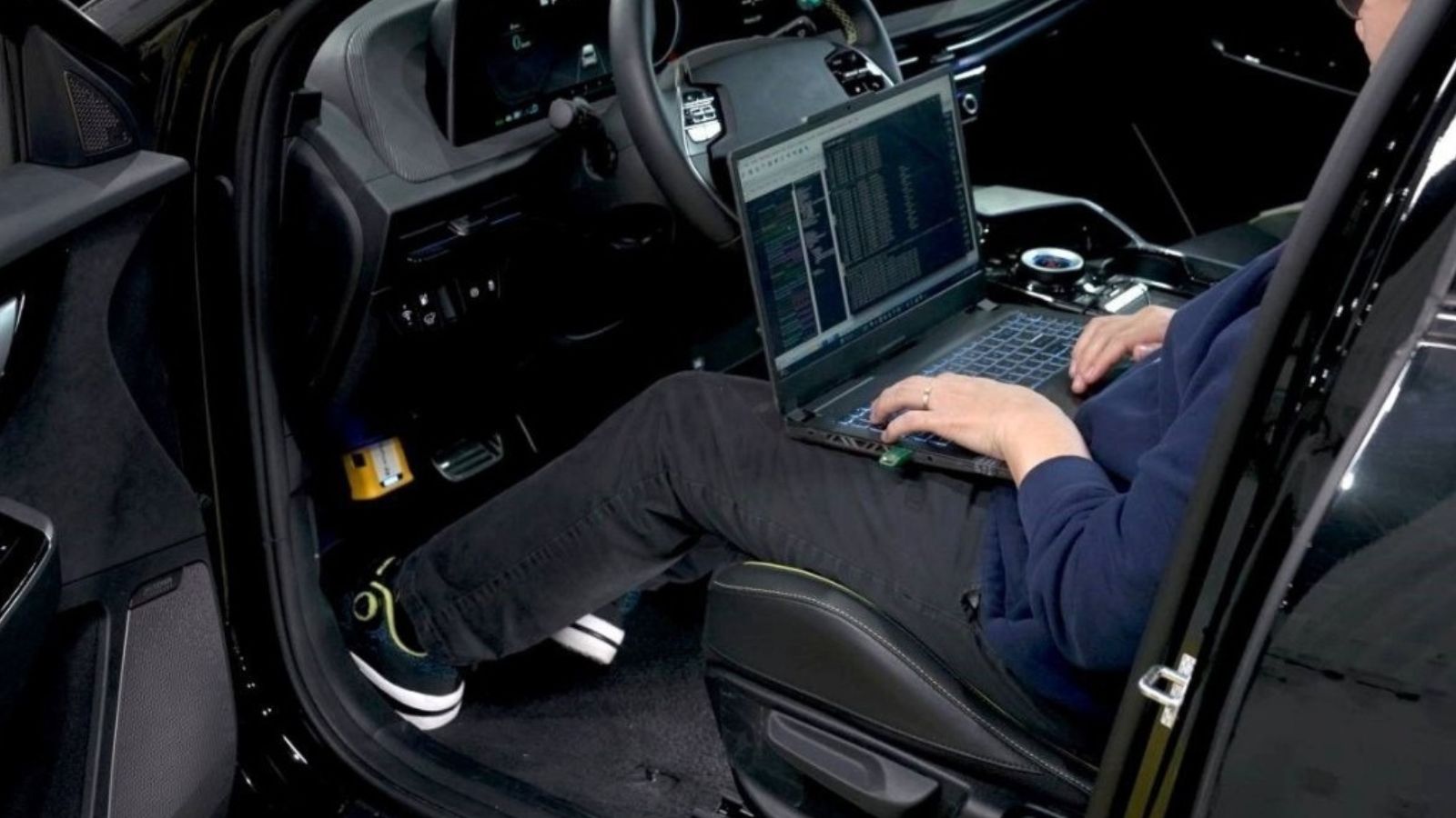 Hyundai Samsung 111