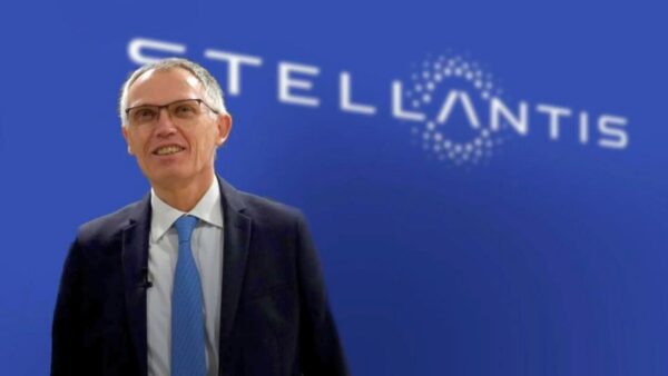 Stellantis: presto nominato il nuovo CEO che sostituirà Tavares