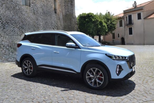 DR 6.0 T-GDI: il nuovo SUV ha più motorizzazioni