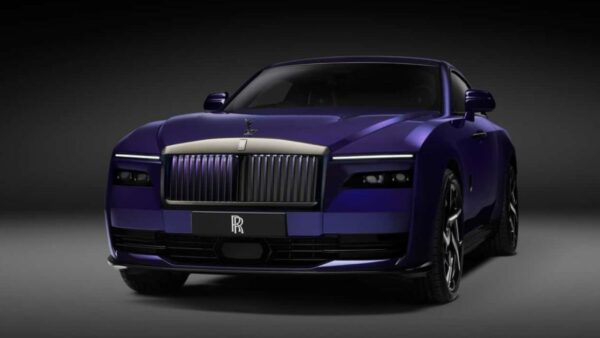 Rolls-Royce Black Badge Spectre: La più potente di sempre