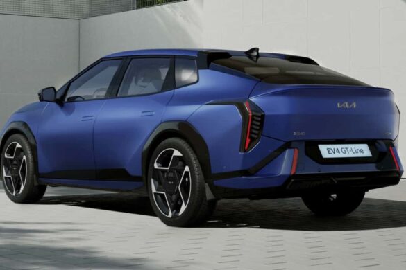 KIA EV4, svelato in anticipo il design esterno
