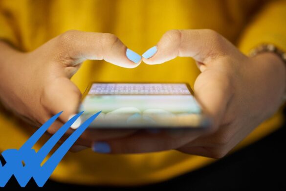 Terza spunta blu su WhatsApp: addio agli screenshot segreti?