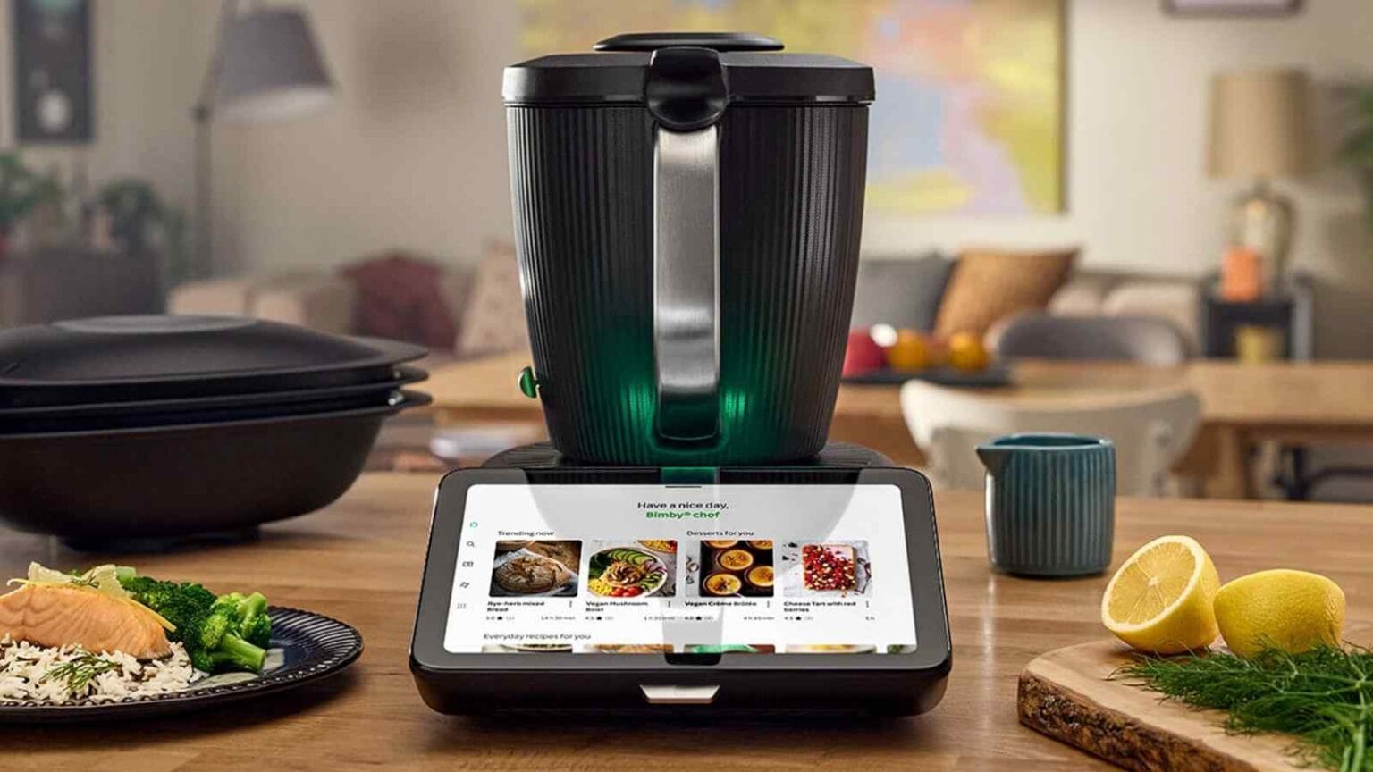 Il Bimby TM7 arriva con un design rinnovato, maggiore connettività, funzionalità avanzate e un motore più silenzioso per una cucina smart.