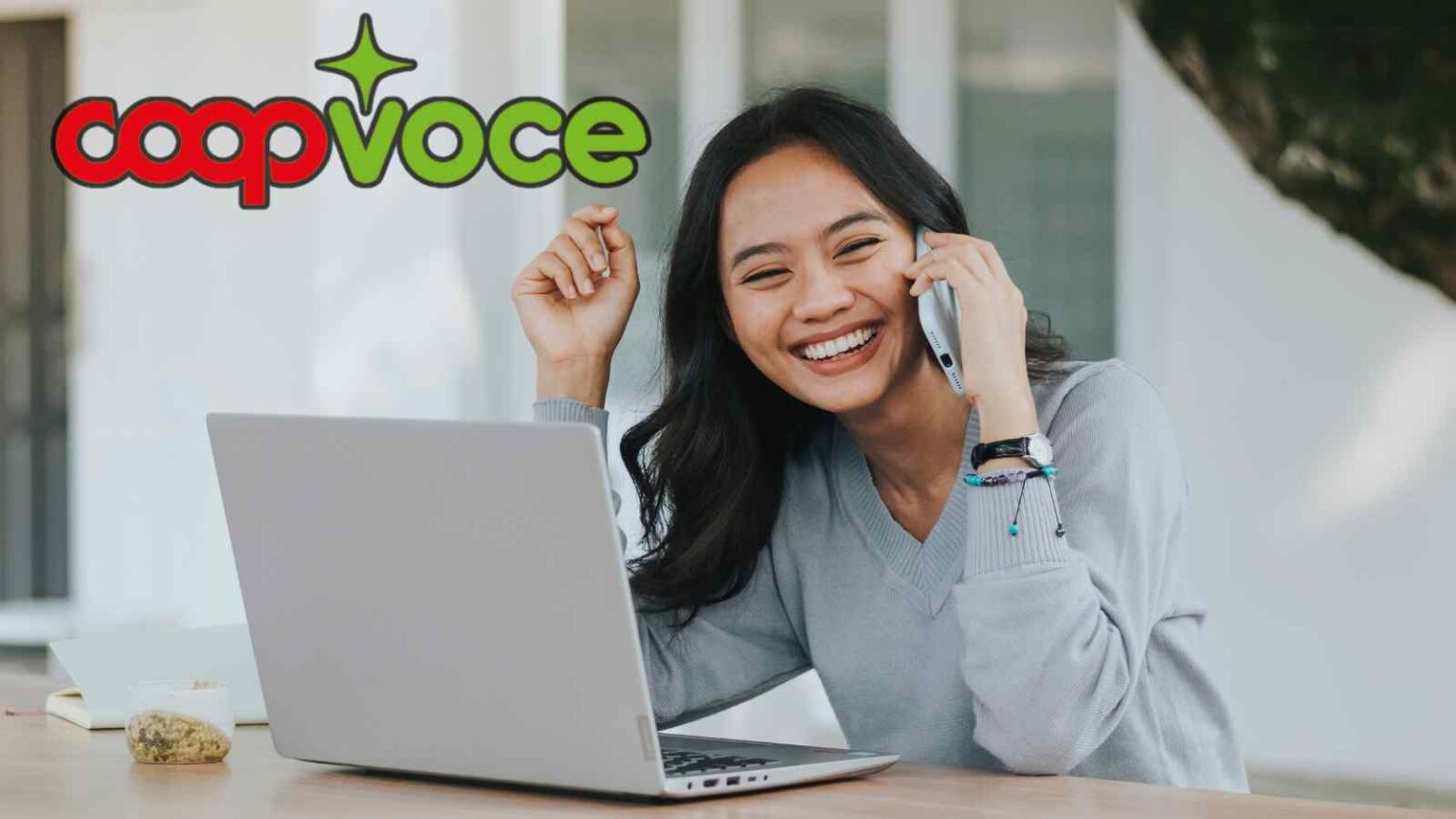 CoopVoce lancia EXTRA 300: 300 GB, minuti illimitati e 1000 SMS a 9,90 €/mese, senza aumenti e con attivazione gratuita.