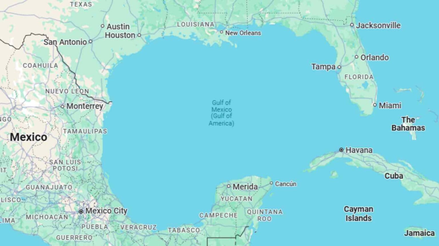 Google rimuove eventi culturali da Calendar e cambia i nomi geografici su Maps, suscitando polemiche e discussioni globali.