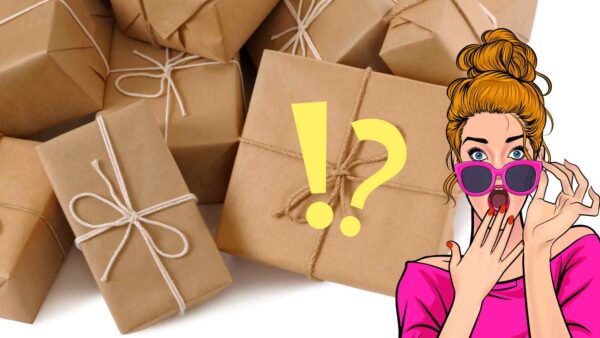 King Colis arriva a Milano con il suo pop-up store, vendendo scatole misteriose che promettono sorprese, ma con rischi e critiche.