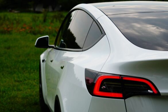 Tesla, aggiornamento in arrivo per Model S e Model X