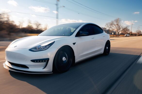Tesla Model Y: un nuovo aggiornamento attiva il radar 4D