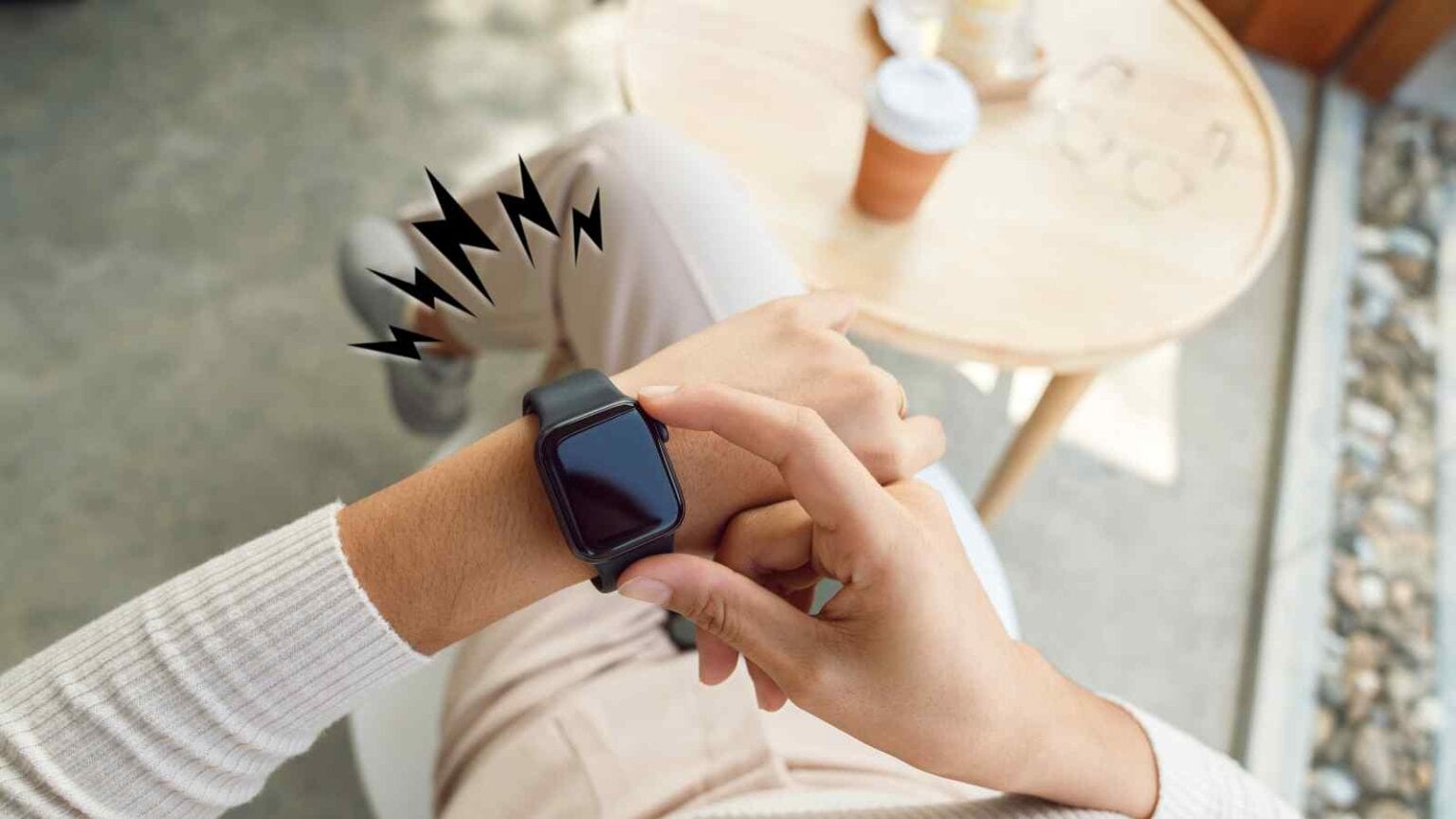 Gli utenti segnalano problemi allo speaker dell'Apple Watch Series 10, con suoni distorti che compromettono l'esperienza d'uso.