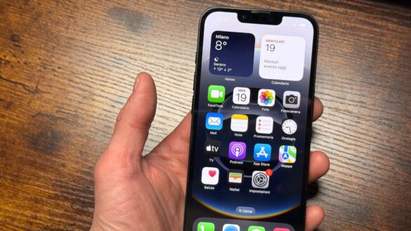 iPhone 16e iPhone 16e