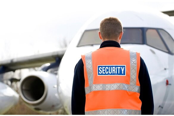 La sorveglianza digitale negli aeroporti e i diritti degli immigrati