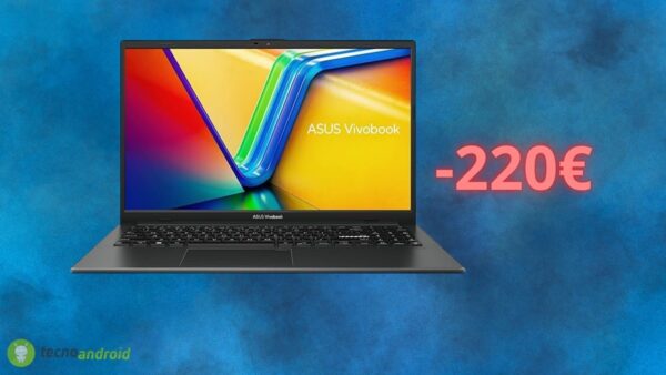 Notebook ASUS con sconto di 220 euro su Amazon: l'OFFERTA più FOLLE