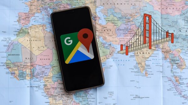 Gemini ora è integrato in Google Maps: si possono chiedere info sui luoghi