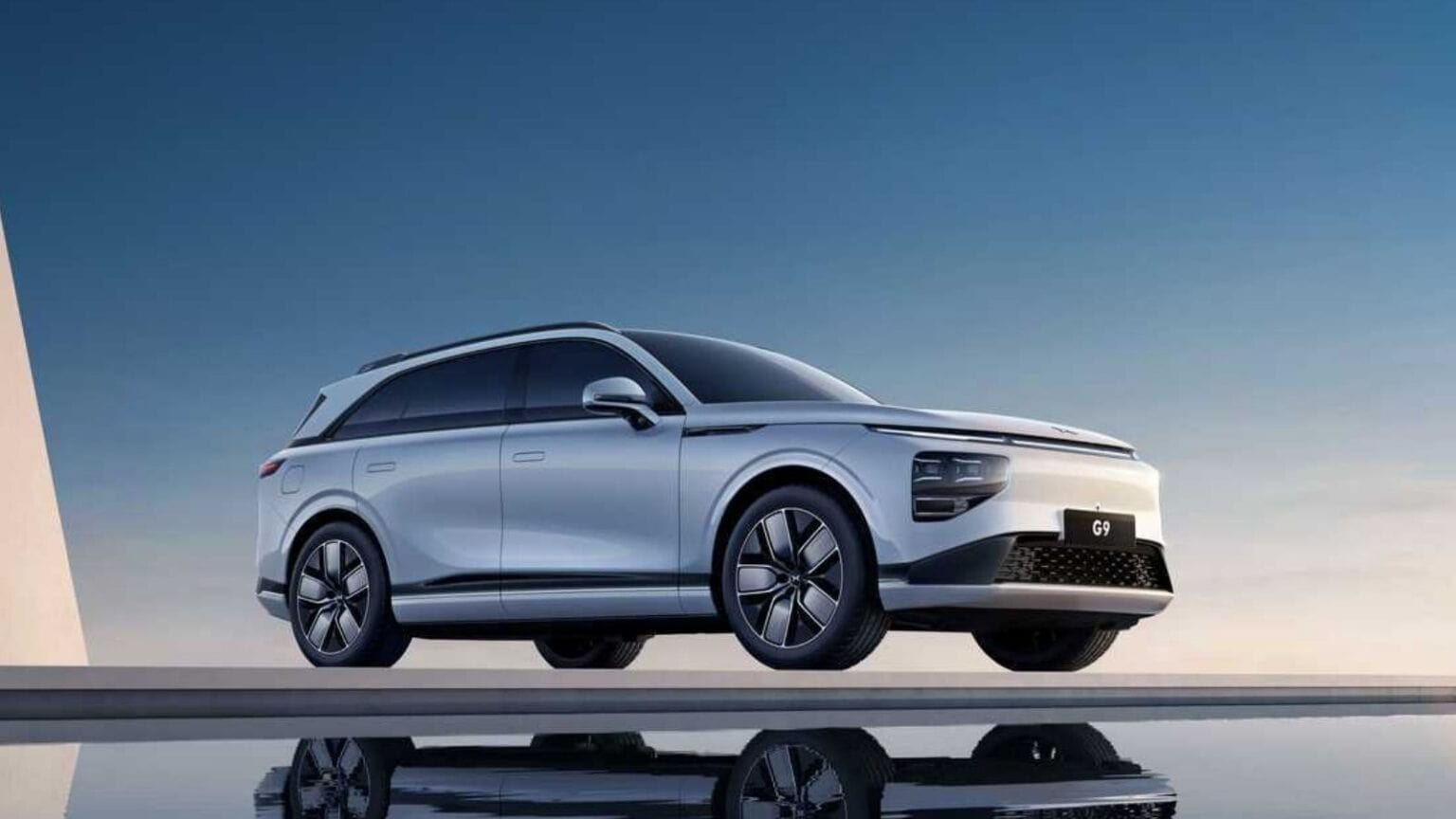 Xpeng G9 2025: il restyling del SUV elettrico che sorprende