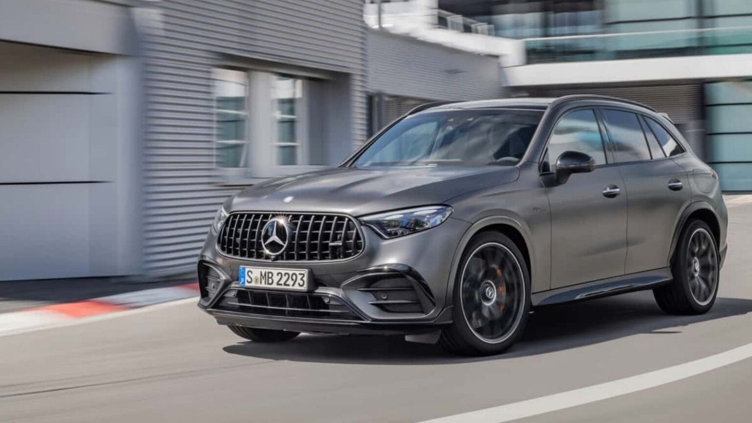 Mercedes-AMG: arriva il SUV elettrico da 1000 CV