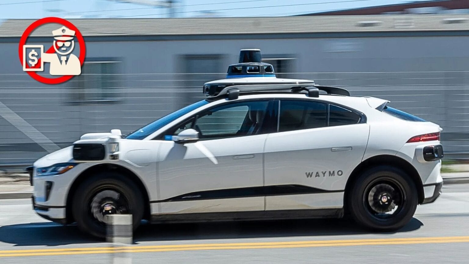 Robotaxi Waymo, dubbi sul loro funzionamento: numerose multe per divieto di sosta