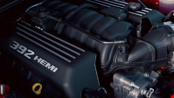 Il ritorno del motore V8 HEMI non voluto da Tavares: una vittoria per gli americani
