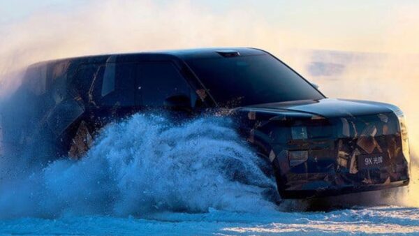 Zeekr 9X: il primo SUV ibrido del brand che sfida ogni limite
