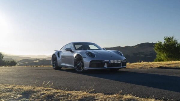Nuova Porsche 911 Turbo S: finalmente altri dettagli sul modello
