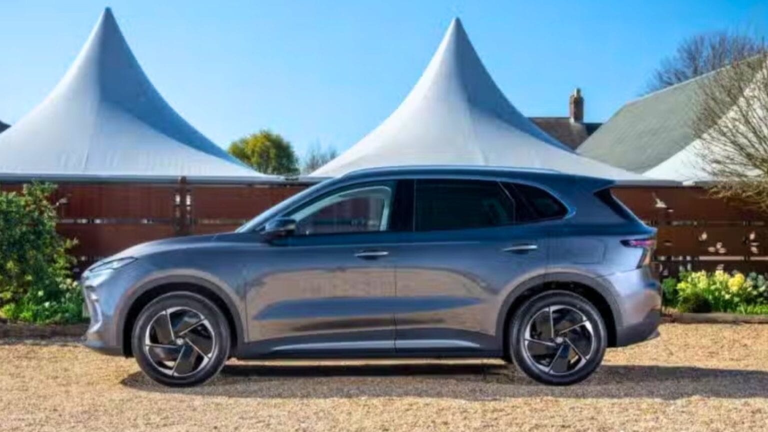 MG S5 EV: il nuovo protagonista tra i SUV elettrici del 2025