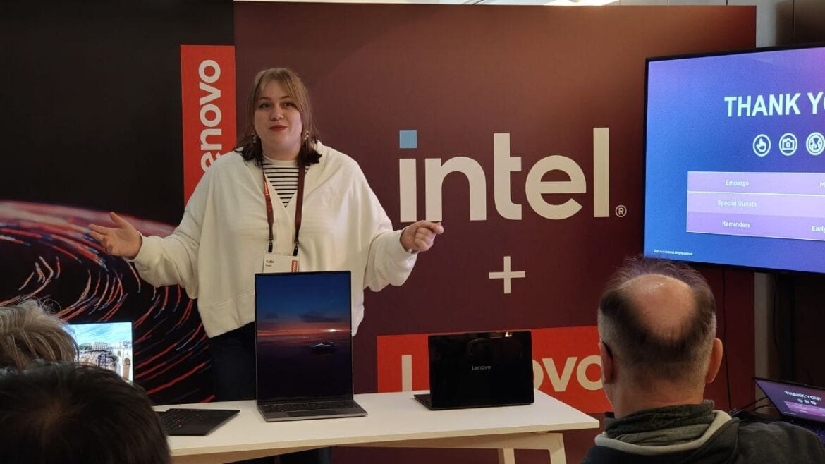 Lenovo MWC (20)