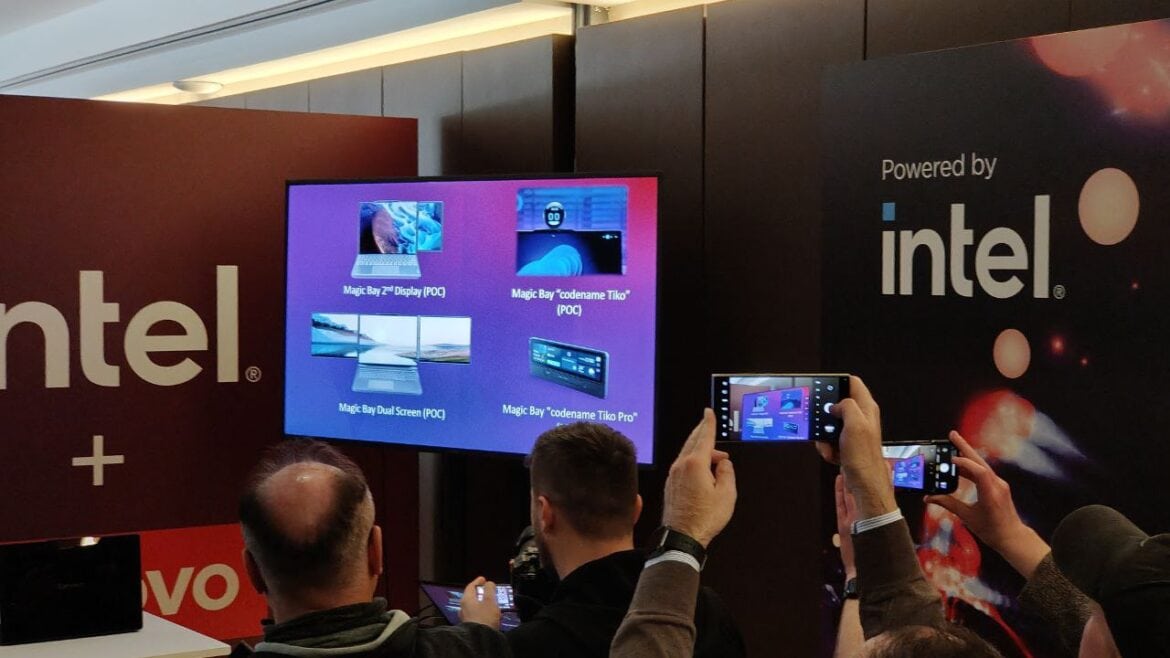 Lenovo MWC (23)