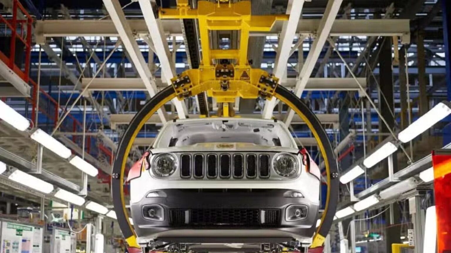 Auto, calo della produzione in Italia