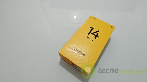realme - dettaglio