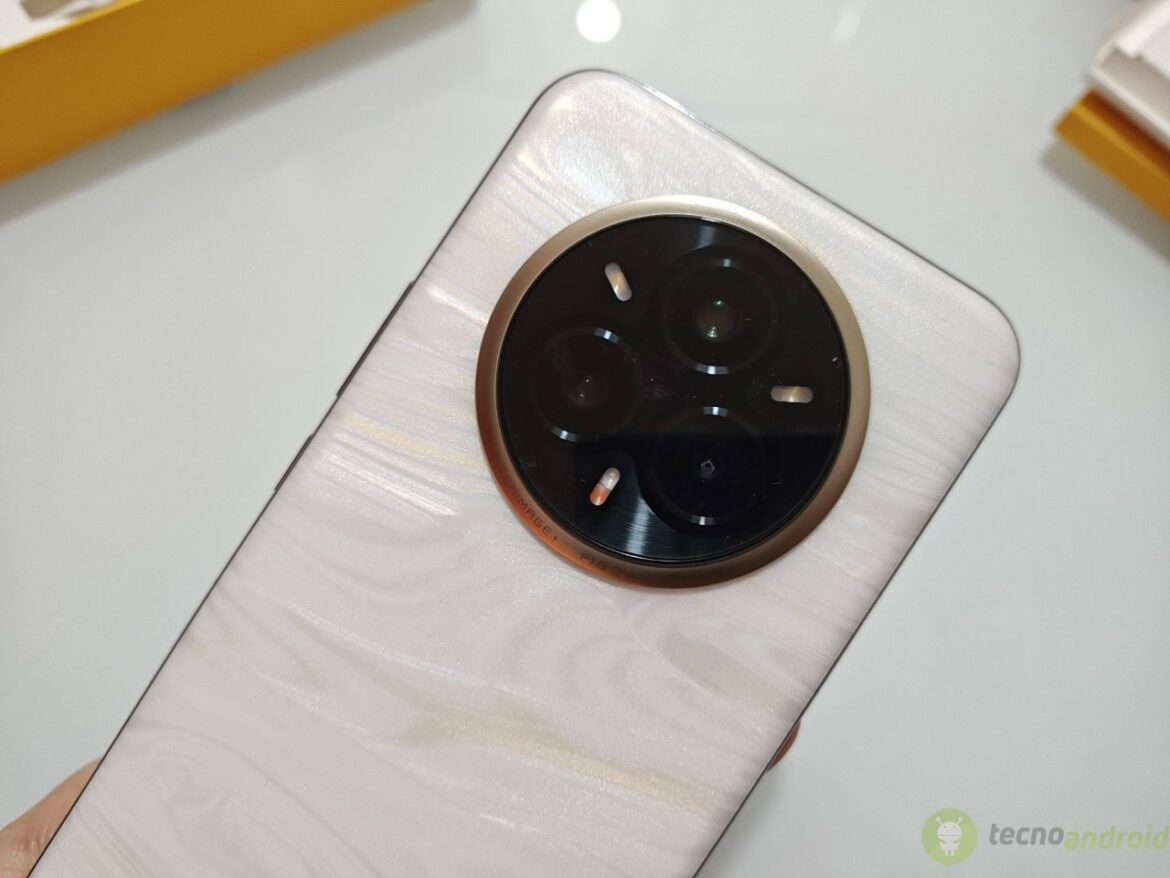 Realme 14 Pro+ (9)