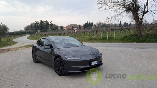 tesla - immagine 27 tesla - immagine 27